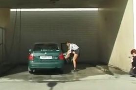 peeing at the car wash