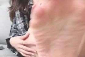 Japanese girls have great toes