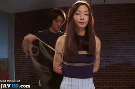 Japanese hot lady asked to try bondage sex