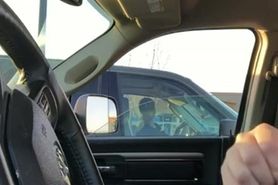 Amateur likes watching this guy jerking off in his car
