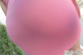 Ass Traffic curvy girl in closeup anal action
