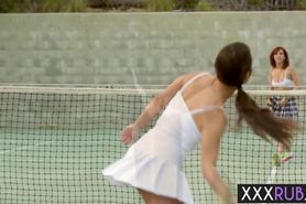 After playing tenis babe April ONeil played with friends Serena Blair pussy
