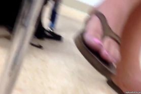 Candid College Sexy Feet in Flip Flops Close Up
