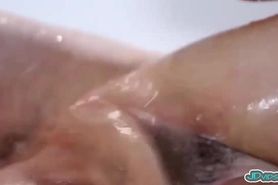 Sexy babe squirts rough while getting fucked