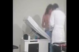 Real hidden cam girl testing doctor and screw