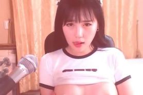 Korean tiny camgirl beauty plays with her pussy