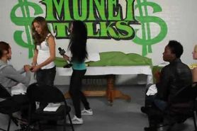 Amateur Girls Participate In Money Talks Handjob Stunt