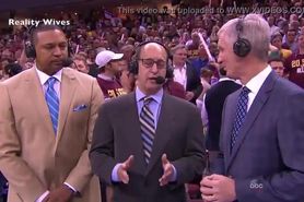 Celebrity Lebron James Accidentally Show his cock in TV