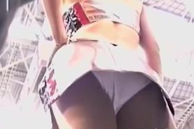 Asian amateur is wearing nice pantyhose up the skirt dvd CKRDV-008