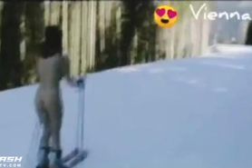 Nude skiing