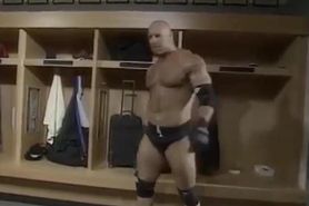 Wrestler Daddy in tight trunks
