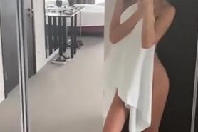 Catherine Kn Nude Tease Video Leaked