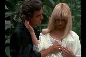 1979 - Secretaires Sans Culotte (1080) (Brigitte Lahaie) (AI UPSCALED)