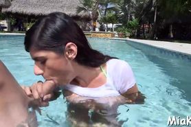 Inviting maiden mia khalifa with great tits blows and rides