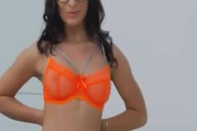 Sexy Girl With Her Glasses Masturbation