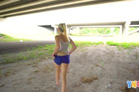 Cameron Minx Is A Wild Blonde That Flashes On The Highway