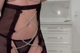 Vicky Stark Bonus boobs video