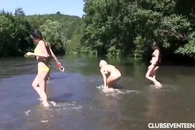 4 teen girls lesbian rafting  - clubseventeen