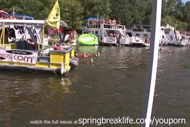 Party Cove Short Teens daytime House Boat