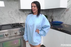 My Milf Step Mother Dresses Up As A Cheerleader And Enjoy Her Body - Nadia White