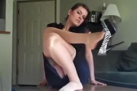 Hot sexy mother smells her sexy feet
