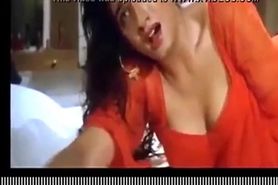 Raveena Tandon Very Hot Tits Showing Cleavage Jawana Deewana Part 2