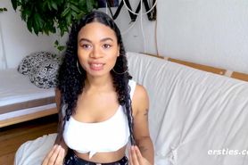 Beautiful Jasmine Works Her Hole With the Vibrator