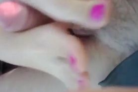 His girlfriend made him cum with her sexy feet