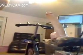 Teen Rides dick on bicycle from COMEMYCAM.com