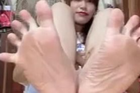 Amateur Asian Long Toes and Soles