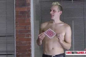 7 people compete in a game of strip cards