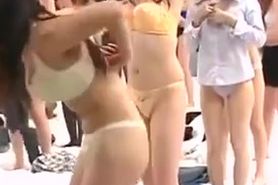 Naked japanese women