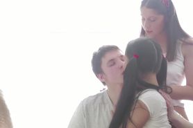 Threesome Fuck With Luscious Lipped Teen Girls