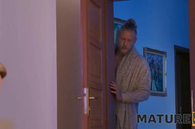 MATURE4K. Wrong Door&comma; but Right Hole&colon; Czech Guy Accidentally Fucked USA Girlfriends stepmom&comma; stepd