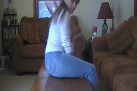Mature woman fart in jeans