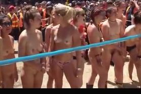 Exhibitionist chicks all naked running