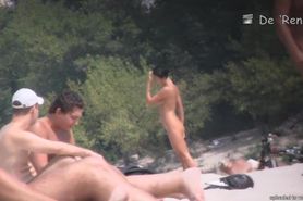 Beach nudist girls show asses and boobs to the beach crowd