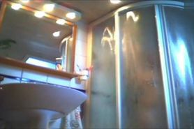 NEW BEST Amateur teen hidden shower cam voyeur spy nude bbw