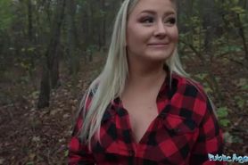 Czech blonde approves stranger's sexual proposal