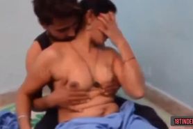 Desi sexy doctor has sex with patients