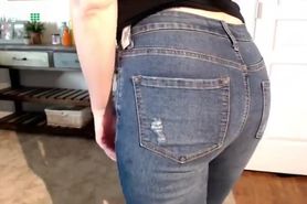Lilly sage fart in jeans