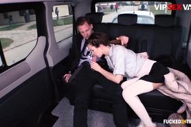 VipSexVault Cindy Shine Risk To Be Caught Fucking On A Taxi