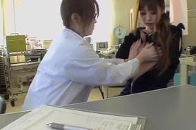 Female Japanese gynecologist fucks her awesome patient