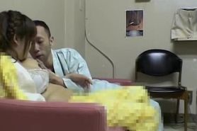 Chubby girl in Japanese hardcore action in hospital