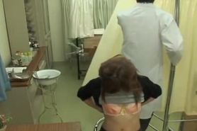 Japanese teen gets a nice toy treatment during pussy exam