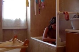 Young sister is spied naked in the bathroom