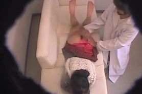 Asian chick allows her nude holes under medical examination