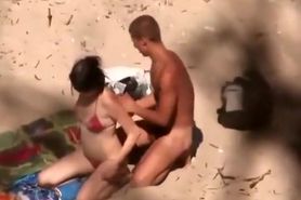 Ass grinding and fucking on a beach
