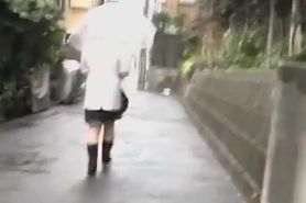 Chubby Japanese girl got a Street Sharking in the rain.
