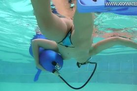 Swimming pool orgasms and masturbations by Minnie Manga